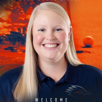 Assistant Women’s Golf Coach @utsawomensgolf 💙🧡 Birds Up 🤙🏼