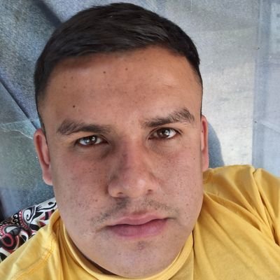 AndresAndr90237's profile picture. 