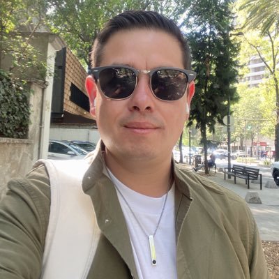 Experto Escogiendo Aguacates 🥑 Catador de elotes🌽 tomo buenas fotos 🤳🏻 El twitter es un diario ✍🏼