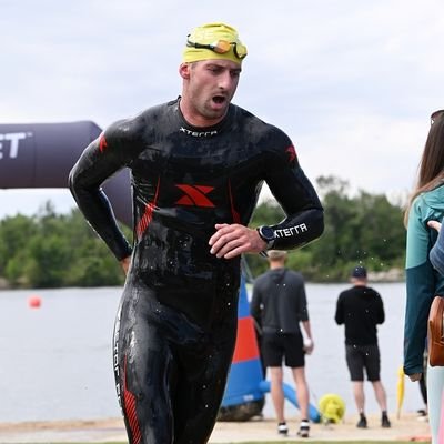 I flap my gums for a living.        
Professional amateur.
Wannabe triathlete.