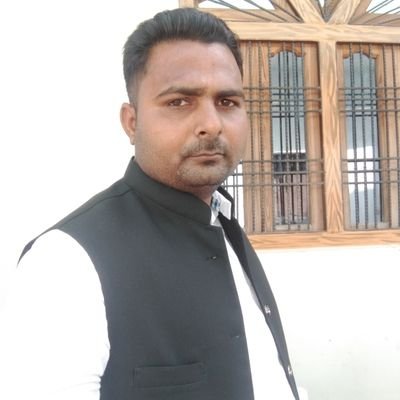 ShabiAnsari171's profile picture. driver
