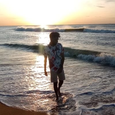 ayushggod's profile picture. XO