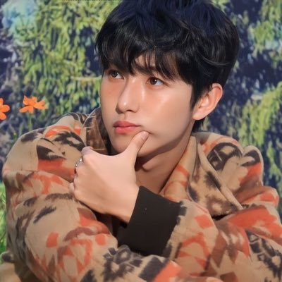 Nkkol3's profile picture. #런쥔