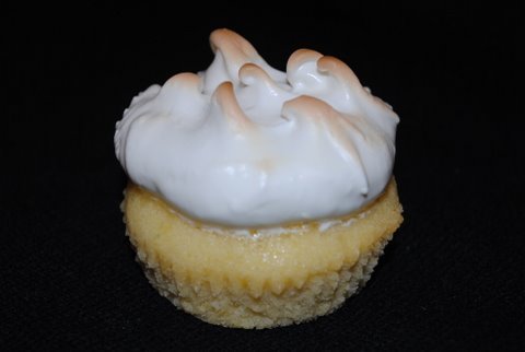 VivaLaBakeShop's profile picture. Mom of two kids with nut, seed, dairy, and egg allergies and proprietor of bakery specializing in delicious, elegant, and allergy-friendly items.