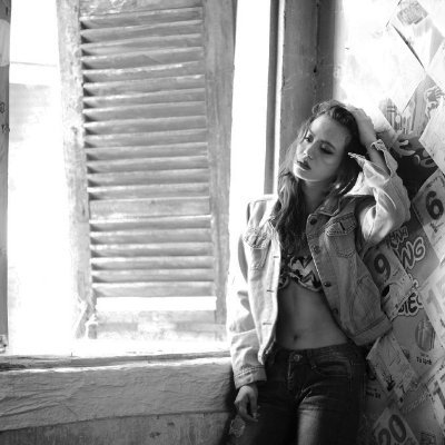 DestinyHicks535's profile picture. A page of daily stillness