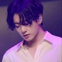 ly. (@vkooflowerr) 's Twitter Profile