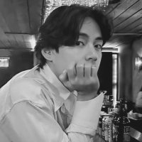 tae. (@thvllth) 's Twitter Profile