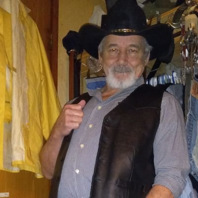 adtuggle1's profile picture. 