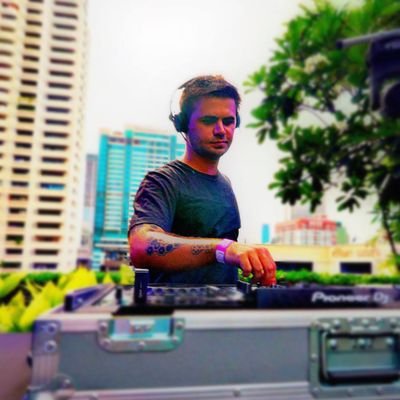 adiszasz's profile picture. 