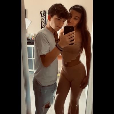 no confies en nadie😵‍💫