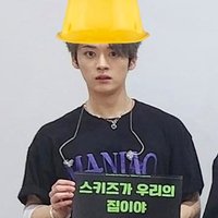 robβ
7 years with skz ββΈ | π·πΎββοΈ (@robth3architect) 's Twitter Profile