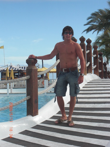 Toon van Beurden Profile