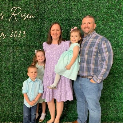 CoachMiears's profile picture. Husband to Hailey, Father to Claire, Luke and Audrey, Servant of Jesus.