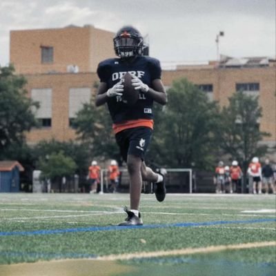 Oak Park And River Forest|Football| Wrestling | 5'5 | 132lbs | RB/Safety |C/O 2026| #26 | When you go through deep waters, I will be with you.” - Isaiah 43:2 ✝️