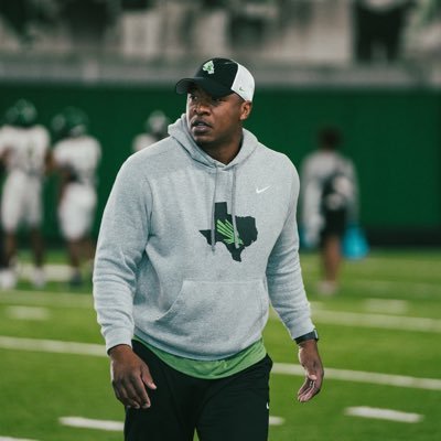 Believer | Father of 2 | Married to Angela Gordon | UNT Alum | Defensive Quality Control @MeanGreenFB | #GMG