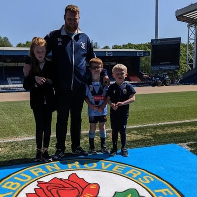 AJB, MJB, CRB, RH & Benny ♥️🐶 Coach at Blackburn Eagles 🦅Season ticket holder at Blackburn Rovers🌹⚽ Wigan Warriors fan 🍒️🏉