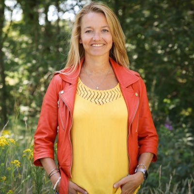 Natuurgeneeskundig Praktijk waar je door o.a. Voetreflex, Detoxprogramma’s, Voedingsadvies en Wandelcoaching weer in je Natuurlijke Balans komt. 💫