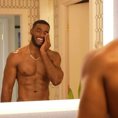 JamesRichard_01's profile picture. forex trader & gym instructor