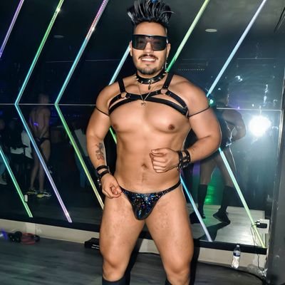 INSTA 📸 @_rockoolvera | Ing. Industrial y de Sistemas | Gogo dancer | 31 años | 1.75mts | 100kg | CDMX, México 🇲🇽 | Libra⚖️ Gym💪 Viajes✈️ Fiesta🎉 Baile🕺