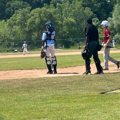 L’anse Creuse 25’ varsity captain in⚾️🏀| ⚾️Travel~@ProspectsGint |@BritonsBaseball commit⚾️ email:dj3dbaby@yahoo.com | phone: (313) 778-1018