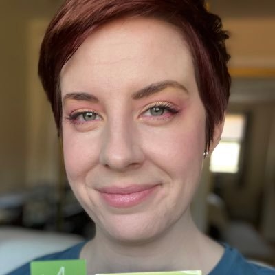 Executive Editor @WorkshopBooks / @PenguinKids
Pronouns: she/her/hers
Opinions: my own
