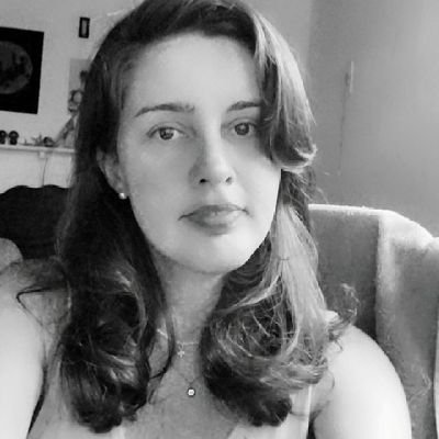 Maluanda's profile picture. 👩🏻‍🏫💚🌍🌎🌏
Professora com amor.