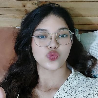 zxvxctlr's profile picture. 888