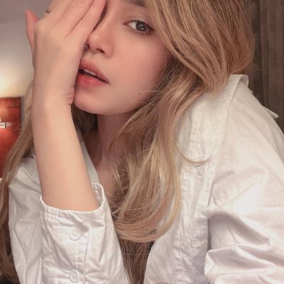 mv_joanna's profile picture. ❤Beach lover and sunset chaser 🏖️🌅
❤Trying to be a morning person but coffee is just too good ☕️😴
❤Just here to spread positivity and good vibes ✌️😊