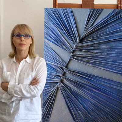 Alla__GrAnde's profile picture. Bachelor of Fine Arts

Studied architecture and fine arts with Prof. Valery Urenev / State Academy for Construction and Architecture in Odessa, Ukraine.