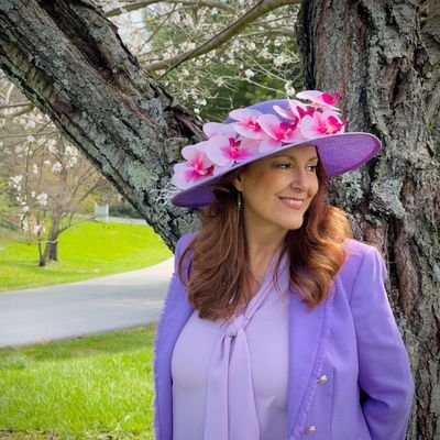 Owner/Founder of Polly Singer, LLC.  Couture hats & artisan teas. Polly presents inspiring events such as Afternoon Teas, etiquette talks & celebrating women.