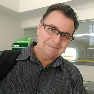 Eu sou apenas um carinha vindo do interior, Técnico em Radiologia Médica, Pai, MEI e Blogueiro nas horas vagas...🇧🇷