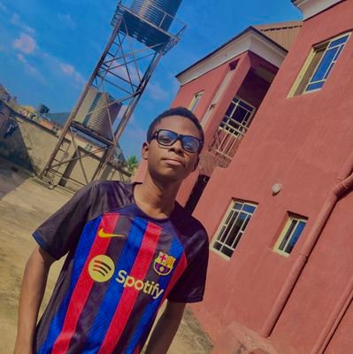 Football Lover || Barça Fan ||  Doctor in Training

Tweeting my love for football and all things Barcelona