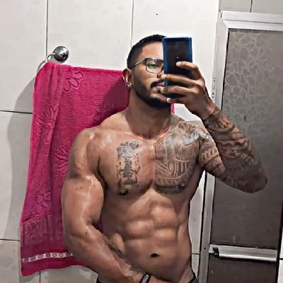 💪 Musculação
🕉️ Trance
🎌 Animes
🔁 Kaizen
🧠 No brain, no gain
📸 @rsantos.94