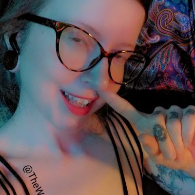 lycanthrope cam creature 18+ | she/her | https://t.co/naZvsdgx8v
https://t.co/UPj43Op3Iz
https://t.co/U6iUWsuhLV