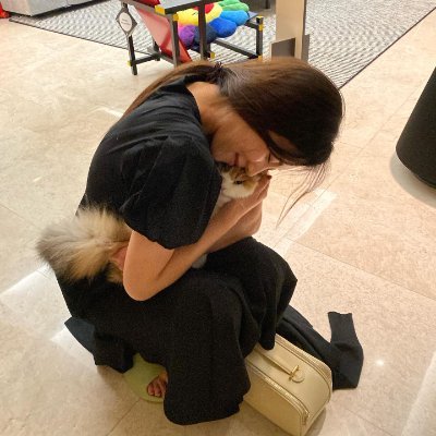 Preciouspriol's profile picture. The secret of success is constancy to purpose.