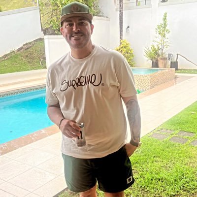 Roguiton's profile picture. Sports & Music Guru. Aspiring Billionaire. I intend to live forever. So far, so good.