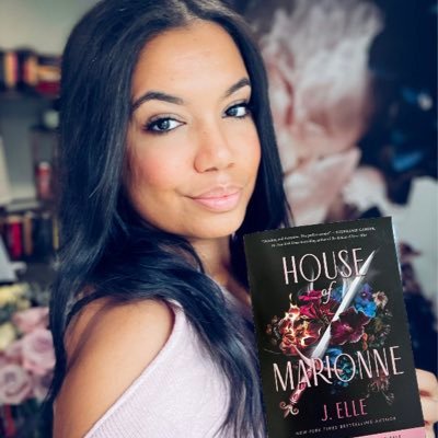 nyt and international bestselling & award-winning author 🌟 House Of Marionne trilogy, BOOK 1 out now 🌟 Rep📚: @jodiesque