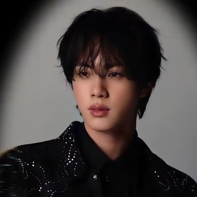 jinjindalove's profile picture. love yourself and i'll love you hate yourself and i'll still love you☀️🌑