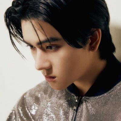 — Fanbase brasileira de suporte dedicada a trazer informações sobre o integrante do novo grupo de garotos da #GRID_ENTERTAINMENT, YORCH YONGSIN (요치). 🔥