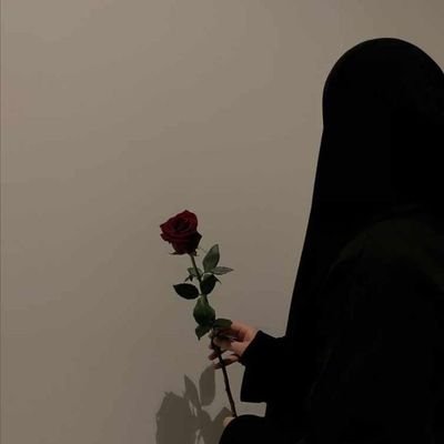 ummati231165's profile picture. 