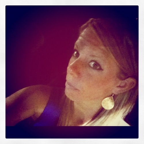 missrice_'s profile picture. Teacher.