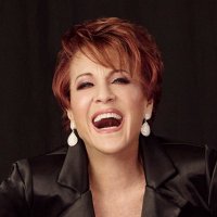 Lorna Luft (@lorna_luft) Twitter profile photo
