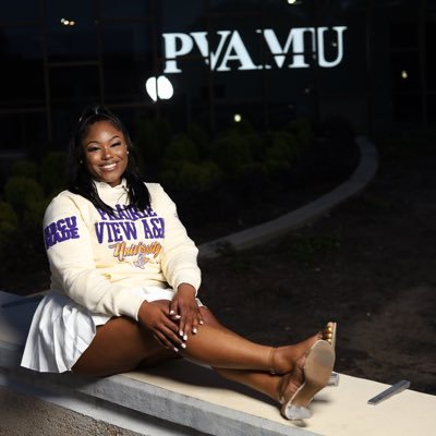 PV ‘23 Alumna 👩🏾‍🎓   T.V. | Film