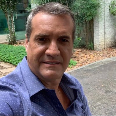 GrandGeorg89591's profile picture. Je suis un agent immobilier