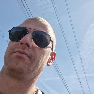 Icedutchy's profile picture. 37 jarige uit Rotterdam, eigen ondernemer en vader van een 10 jarige dame