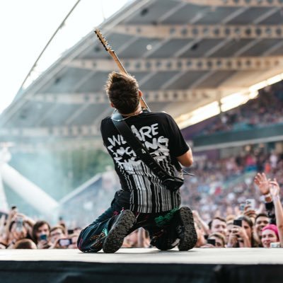 TSImikee's profile picture. 