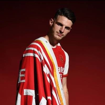 AnEigthIrish92's profile picture. Family ❤️ | The Arsenal ⚽ | Gamer 🎮 | Runner 🏃
