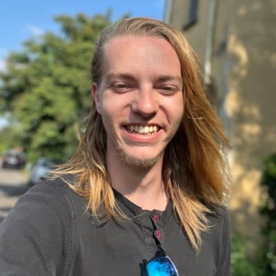 jortmerlijn's profile picture. I like Tesla ⚡️among other things😉. 📡Starlink User living the vanlife 🚐 👋I invest in  $TSLA since 2019 and SpaceX since 2023