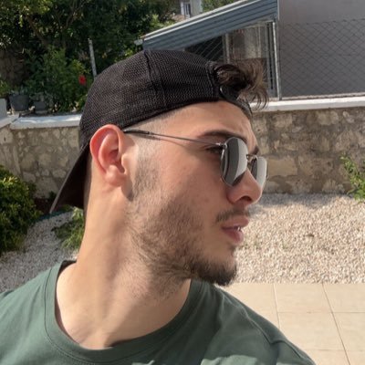 BerserkerCalik's profile picture. Estü Pc