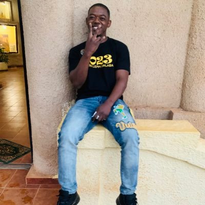 IG:bulbi_medellin 🏴💀. Il est de tout temps prouvé que l'homme le plus habilité à avoir une bonne gestion de sa vie n'est pas forcément le plus honnête.